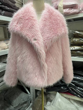 Load image into Gallery viewer, Women's Pure Color Versatile Faux Fur Collar Long Sleeve Coat Plus Size Outerwear