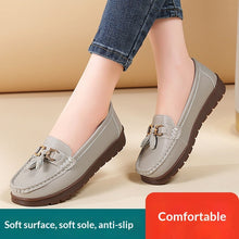 Load image into Gallery viewer, Women's Plus-Size Suede Flat Moccasin Loafers | Slip-On Tassel Shoes