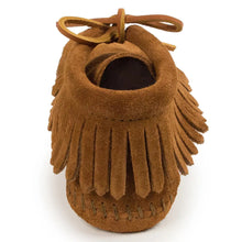 Load image into Gallery viewer, Minnetonka Classic Fringe Softsole Boot - Children's Boot