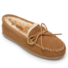 Load image into Gallery viewer, Minnetonka Sheepskin Hardsole Moc - Womens Slippers
