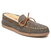 Load image into Gallery viewer, Minnetonka Sheepskin Hardsole Moc - Mens Slippers