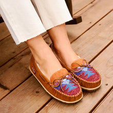 Load image into Gallery viewer, Minnetonka Tilia (Pattern) - Womens Slippers