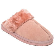 Load image into Gallery viewer, Minnetonka Chesney - Womens Slippers
