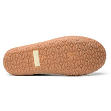 Load image into Gallery viewer, Minnetonka Tomm Suede - Mens Slippers