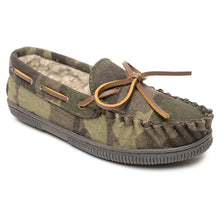 Load image into Gallery viewer, Minnetonka Pile Lined Hardsole Canvas (Camo) - Children's Slipper