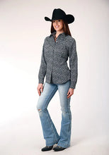 Load image into Gallery viewer, Roper 1889 Floral Print (Black) - Women's Western Shirt