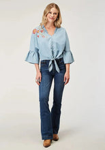 Load image into Gallery viewer, Roper Floral Applique (Denim) - Women's Cotton Shirt