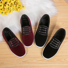 Load image into Gallery viewer, Men's High-Top Wool-Lined Canvas Shoes - Thickened Insole Winter Sneakers