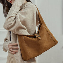 Load image into Gallery viewer, Vintage Genuine Leather Underarm Bag – Premium Cowhide Dumpling Crossbody Handbag