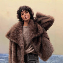 Load image into Gallery viewer, Women's Pure Color Versatile Faux Fur Collar Long Sleeve Coat Plus Size Outerwear