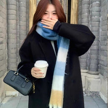 Load image into Gallery viewer, Womens Stylish Mid-length Slimming Wool Coat