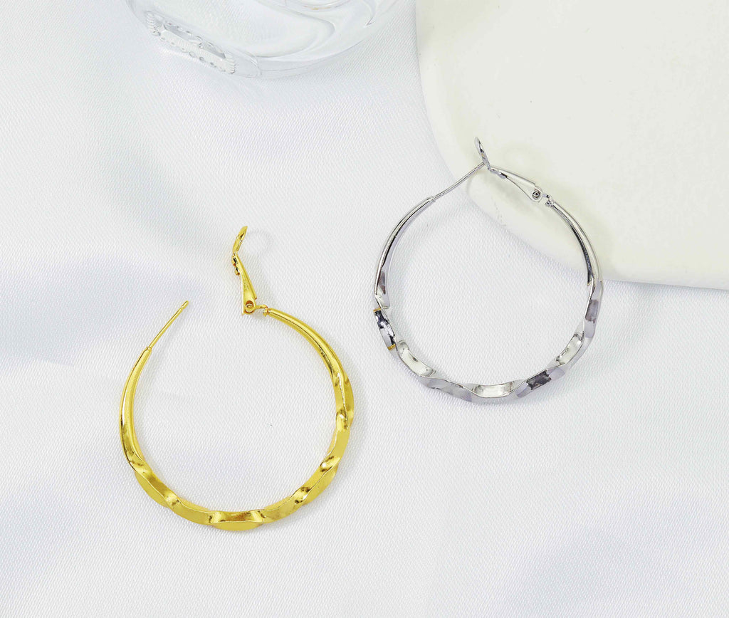 Round Ring Huggie Hoop Earrings, Sku#B195