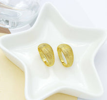 Load image into Gallery viewer, Gold Straight lines Adjustable Ring, Sku#LD269