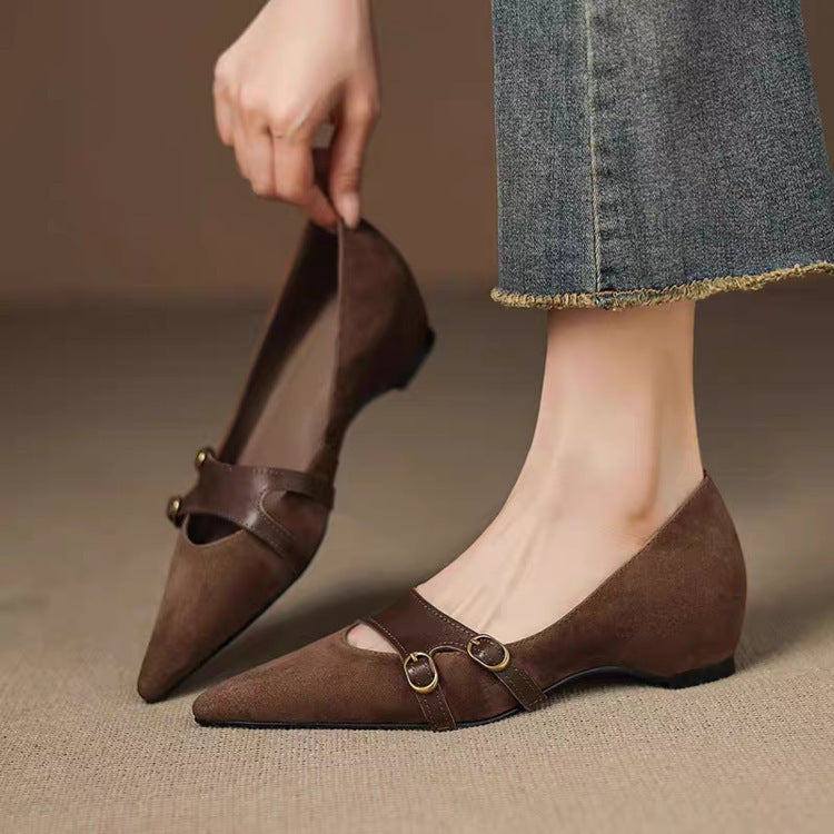 French Vintage Pointed-Toe Flats