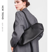 Load image into Gallery viewer, Women's Solid-Color High-Capacity Leather Tote Bag - Business Commuter Handbag