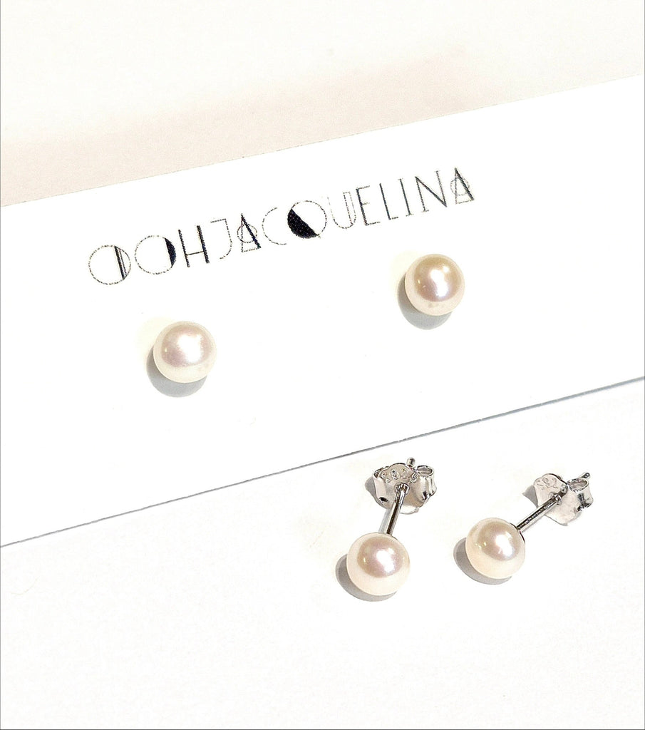 Genuine pearl stud earrings