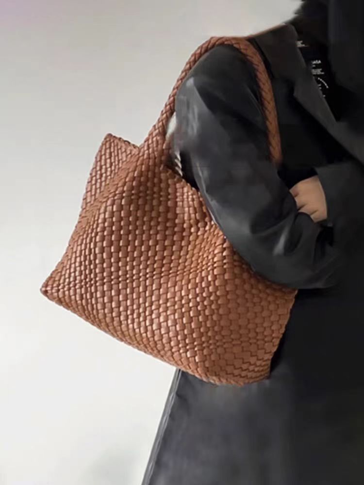 Handwoven Woven Shoulder Bag - Premium PU Leather Underarm Bag for Women