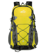 Load image into Gallery viewer, Large-capacity Water-resistant Travel Backpack