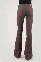 Load image into Gallery viewer, Tin Haul Libby High Raise Flare (Brown) - Women's Jeans