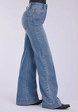 Load image into Gallery viewer, Tin Haul 870 Clair Fit Side Yoke ( Denim Light Wash )- Women's Jeans