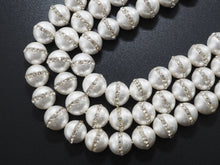 Load image into Gallery viewer, 6mm/8mm/10mm/12mm Round Pearl with rhinestone inlaid, White