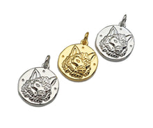 Load image into Gallery viewer, CZ Micro Pave Embossment Wolf Head On Round Coin Pendant/Charm, Sku#L409