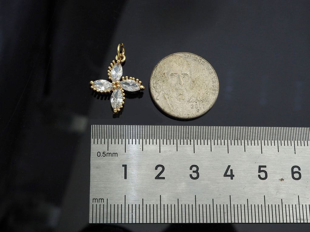 Gold Filled Big Clear CZ Micro Pave Clover Shape Pendant,14K Gold Filled Clover Charm, Necklace Bracelet Pendant,16x19mm,Sku#CP29