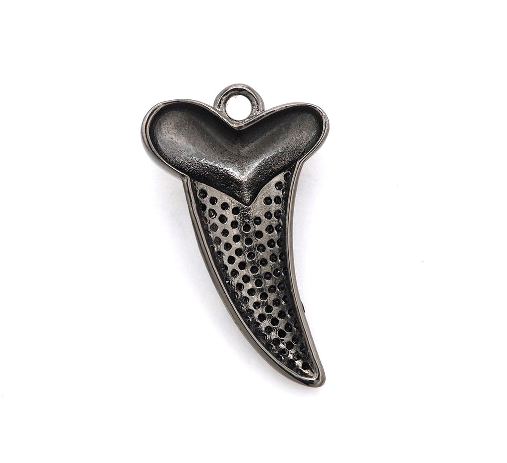 Black CZ Pave On Black Micro Pave Horn With Heart Pendant/Charm,Cubic Zirconia Pendant,Fashion Jewelry Findings, 22x37mm, sku#F536