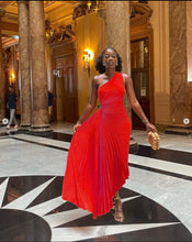 Load image into Gallery viewer, Popular Slim One Shoulder Cutout Pleated Dress