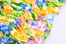 Load image into Gallery viewer, Summer Small Fresh V neck Yellow Printings Pleated Dress for Women