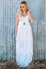 Load image into Gallery viewer, White Contrast Lace Backless Spaghetti Strap Maxi Dress