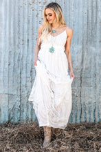 Load image into Gallery viewer, White Contrast Lace Backless Spaghetti Strap Maxi Dress