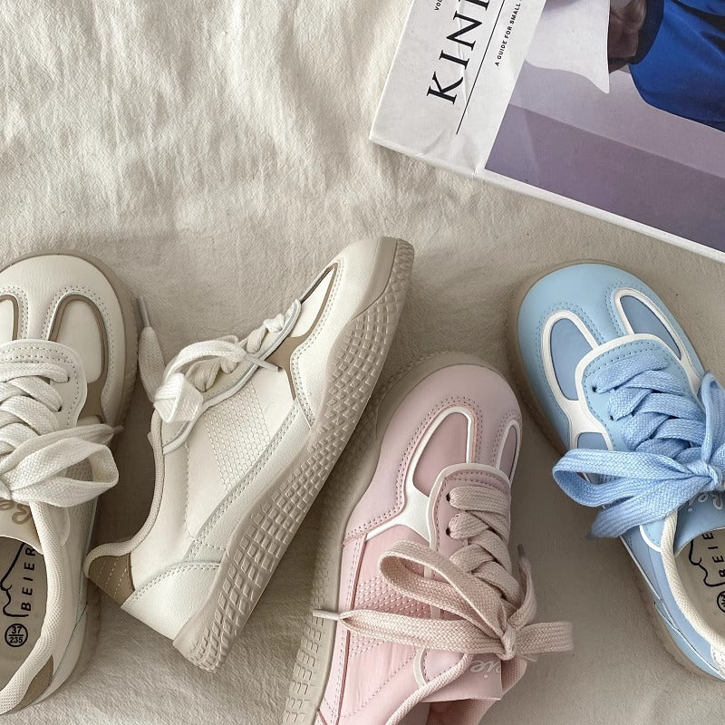 Women's Chunky Platform Sneakers - Casual Round Toe Fashion Sneakers