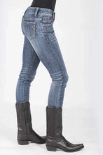 Load image into Gallery viewer, Stetson 503 Skinny Fit (Light Wash) - Women's Jeans