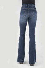 Load image into Gallery viewer, Stetson 921 High Waist Flare Fit (Dark Wash) - Women's Jeans