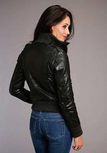 Load image into Gallery viewer, Stetson Novelty Solid Smooth Buttoned (Black) - Women's Lamb Leather Jacket