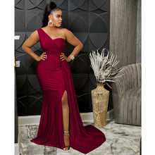 Load image into Gallery viewer, Solid Color Party Tight One Shoulder Sleeve Dress Maxi Dress Women