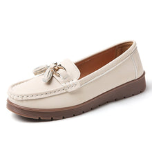 Load image into Gallery viewer, Women's Plus-Size Suede Flat Moccasin Loafers | Slip-On Tassel Shoes