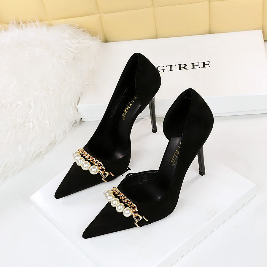 Women's Pearl-Embellished Metallic Chain Pointed-Toe Pumps - Elegant Side-Cutout Heels