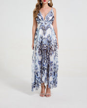Load image into Gallery viewer, Women Blue And White Porcelain Print Sexy Deep V Strapless Pleated Floor Length Revealing Dress With A Wide Dress