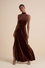 Load image into Gallery viewer, Graceful round Stand Collar Sleeveless Waist Slit Party Dinner Dress Solid Color Women Dress