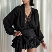 Load image into Gallery viewer, Autumn French Pure Lace Splicing Sexy V neck Long Sleeve Dress