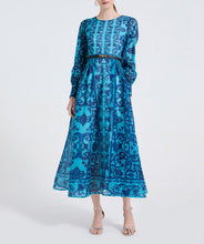 Load image into Gallery viewer, Women Printed Round Neck High Waisted Fitted Dress