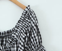 Load image into Gallery viewer, French Retro Minority Design High Waist Color Contrast Check Maxi Dress Women Elastic Waist Puff Sleeve Dress