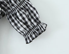 Load image into Gallery viewer, French Retro Minority Design High Waist Color Contrast Check Maxi Dress Women Elastic Waist Puff Sleeve Dress