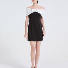 Load image into Gallery viewer, Black And White Contrast One Shoulder Dress With Three Dimensional Floral Decoration Off The Shoulder Figure Hugging And Elegant