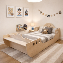 Load image into Gallery viewer, CAPTAIN JACK- Pirate Ship Bed