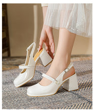 Load image into Gallery viewer, Women's Wide-Fit Chunky Heel Sandals | Plus-Size Round-Toe Block Heel