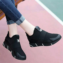 Load image into Gallery viewer, Korean Style Mesh Leisure Travel Sneakers