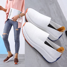 Load image into Gallery viewer, Lightweight Mesh Running Shoes